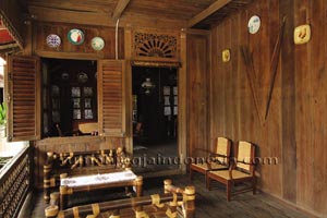 Griya Panggung Pusponegaran