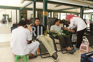 Aksi donor darah REI