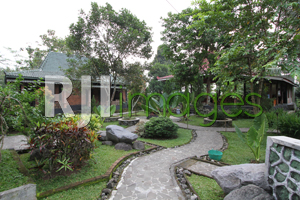Landscape taman hijau dalam kawasan Graharu Boutique Hotel & Spa Borobudur