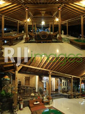 Pendopo dan koleksi benda antik keluarga Agung