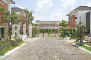 Progres pembangunan fasilitas clubhouse Royal Maguwo