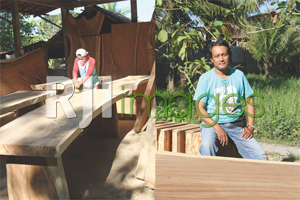 Proses penghalusan meja dan Agus Aniam